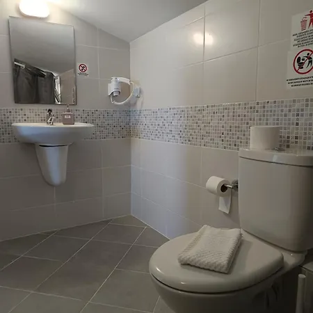 Gasthuis Simada Blue 3*