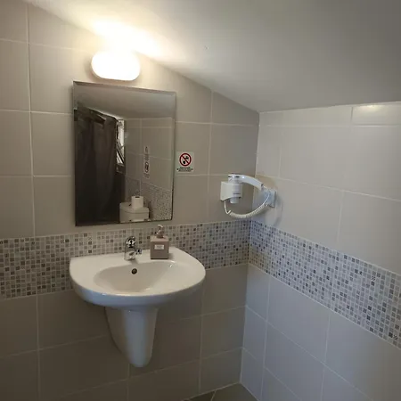 Gasthuis Simada Blue