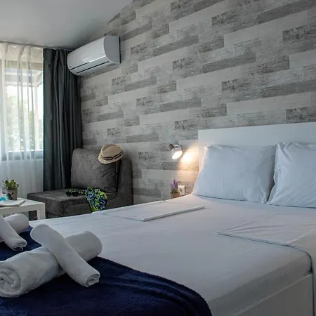Simada Blue Guest house *