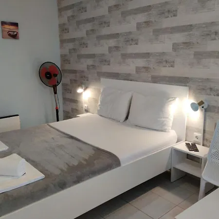 Simada Blue Guest house *