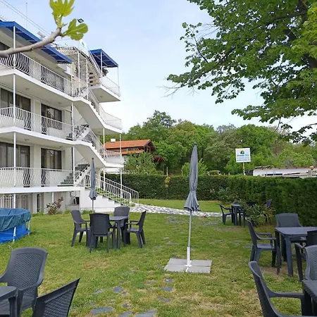 Гостевой дом Simada Blue Золотые Пески